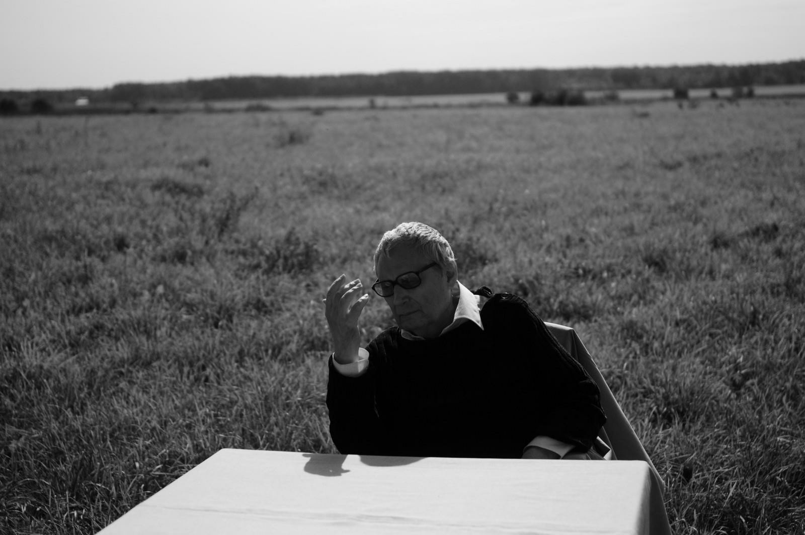 Прыжок в гроб мамлеев критика. анализ рассказа «прыжок в гроб» юрий мамлеев (литература xx века). бессмертна ли душа